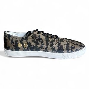 GRAM Scandinavian V2 352g Vulcanized Sole Sneakers in Digital Camo